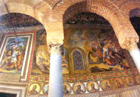 The portico on the first floor of the Maqueda