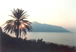 Salina vista da Lipari al Tramonto